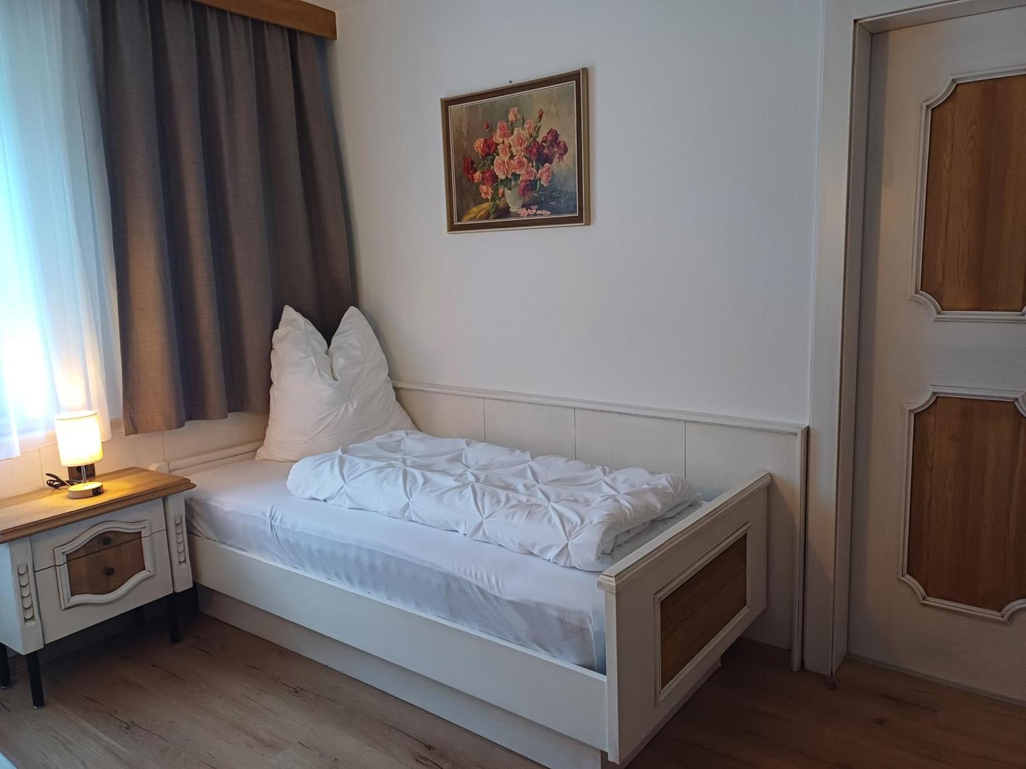 Gaestehaus Berta Zell am Ziller Szoba fotó